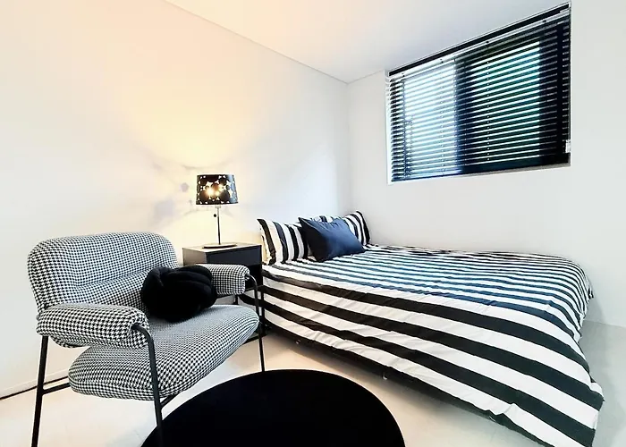Dongdaemun Family Spacious 3br With 2 Bathrooms * Seul