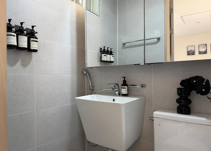 Dongdaemun Family Spacious 3br With 2 Bathrooms Seul